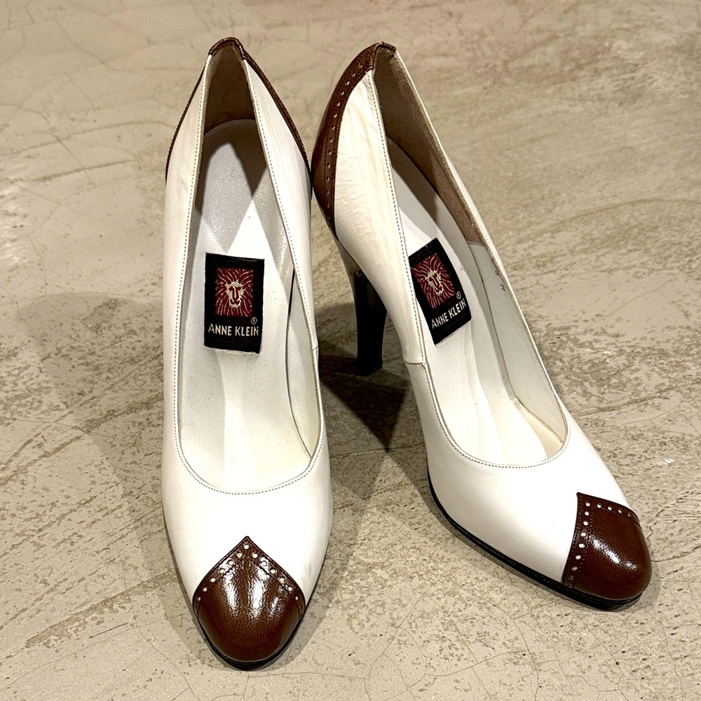 Anne Klein White and Brown Cap Toe Heels